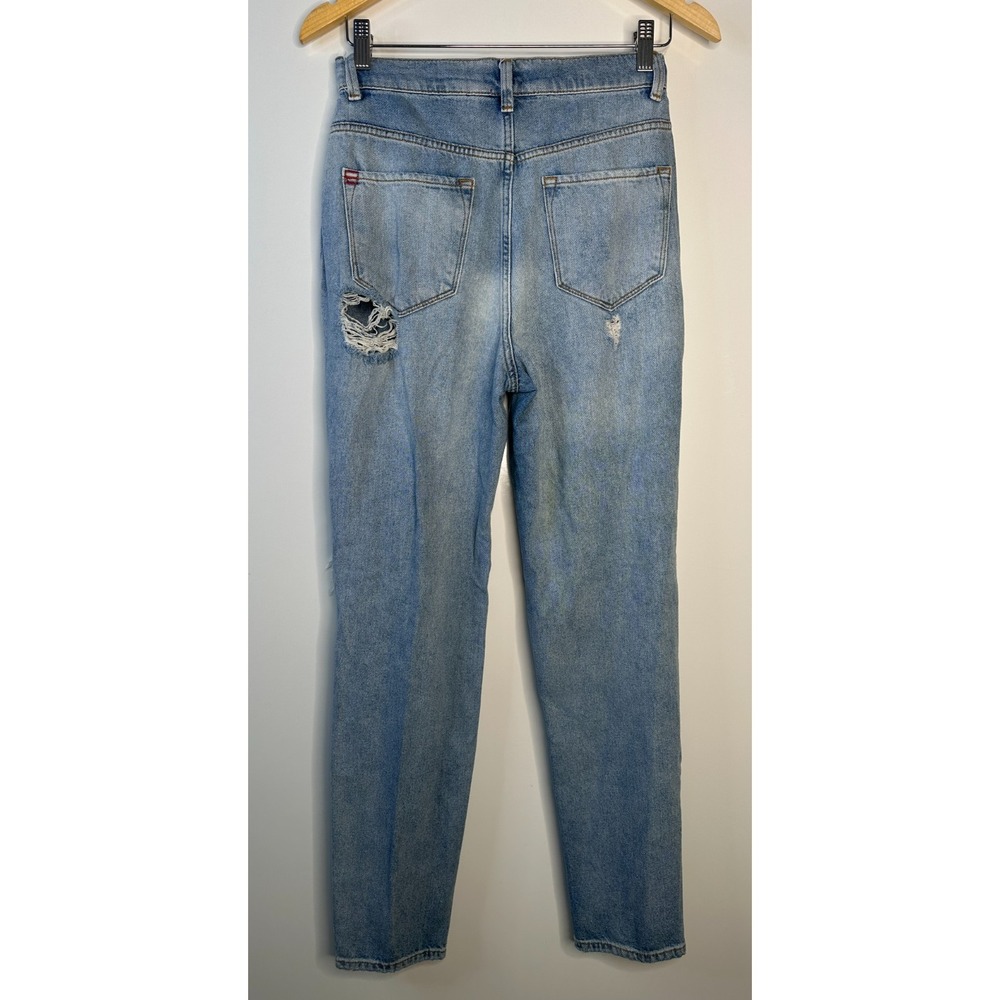 BDG Urban Outfitters High Waisted Destroyed Mom Jeans Light Wash Blue Denim 26 - Picture 9 of 15